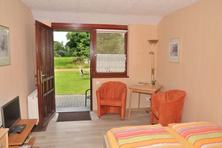 Room 4 of 59