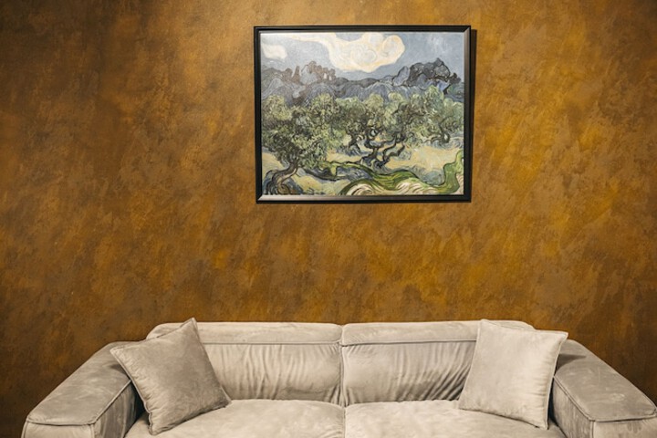 Room 43 of 67