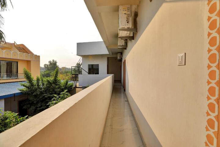 Hotel O Haveli