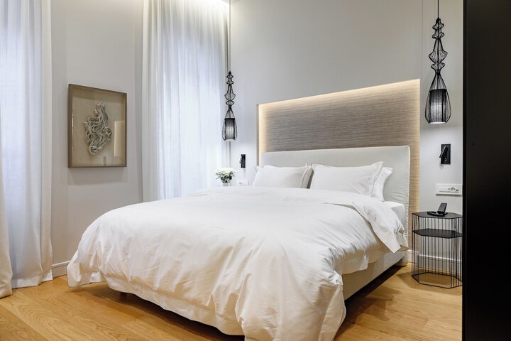 Room 4 of 64