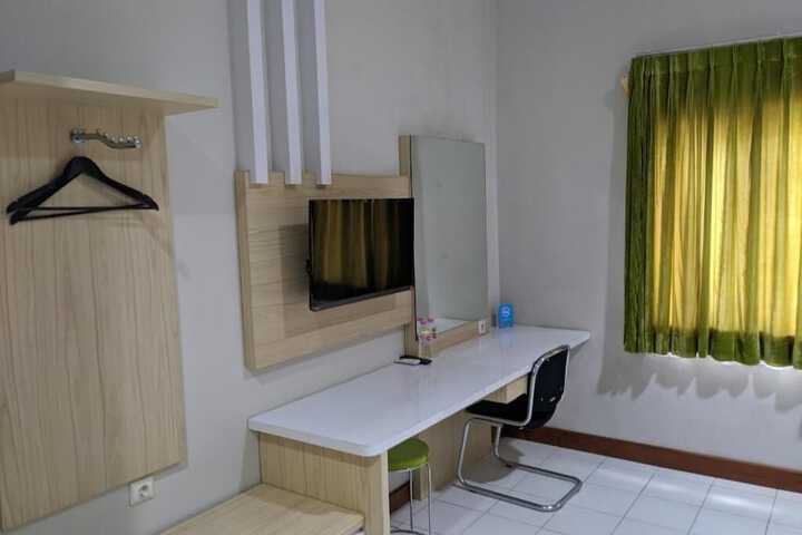 Room 5 of 25