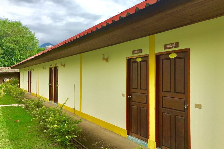Room 37 of 63