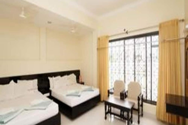 Room 5 of 19