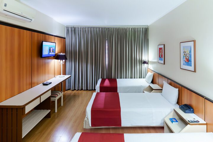 Room 18 of 78