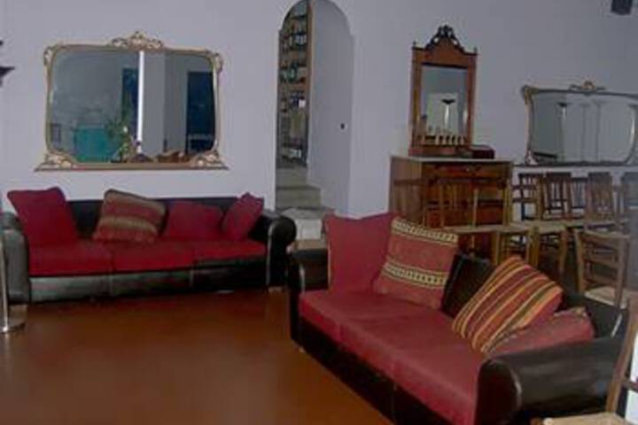 Room 14 of 26