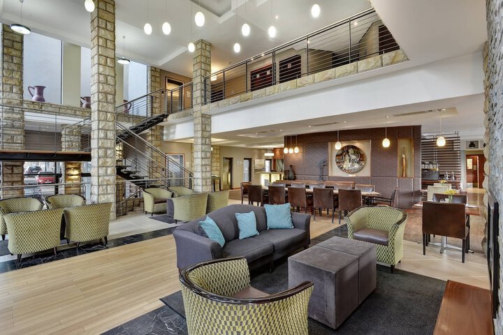 Hotel Interior 7 of 102