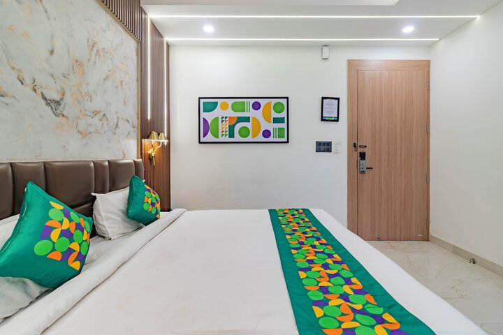 Room 18 of 75