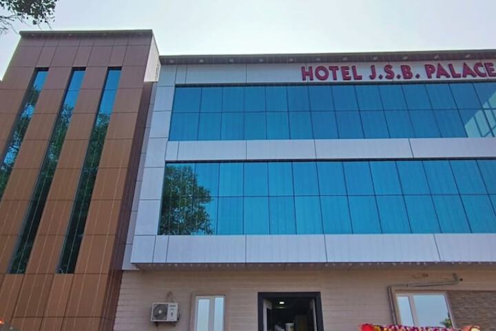 Hotel 8 of 8