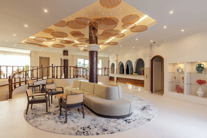 Lobby Entry
