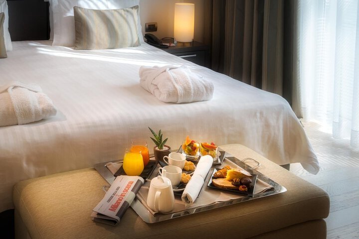 Room amenity