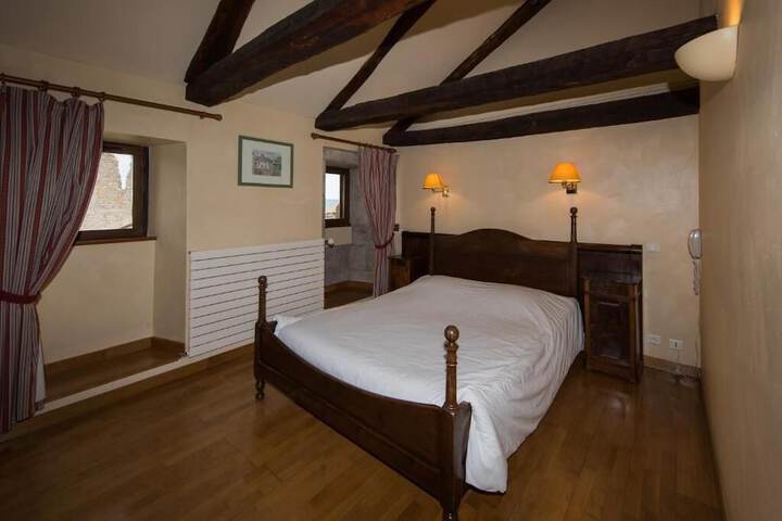 Room 5 of 39