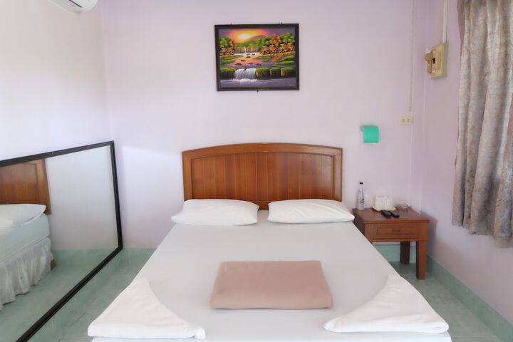 Room 10 of 55