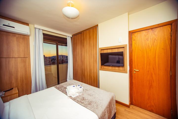 Room 12 of 85