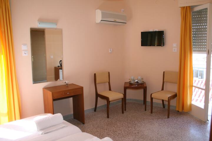 Room 31 of 35