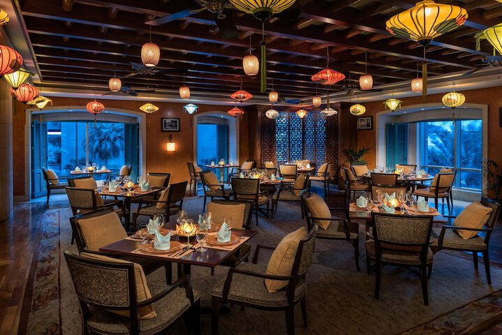Dining 74 of 121