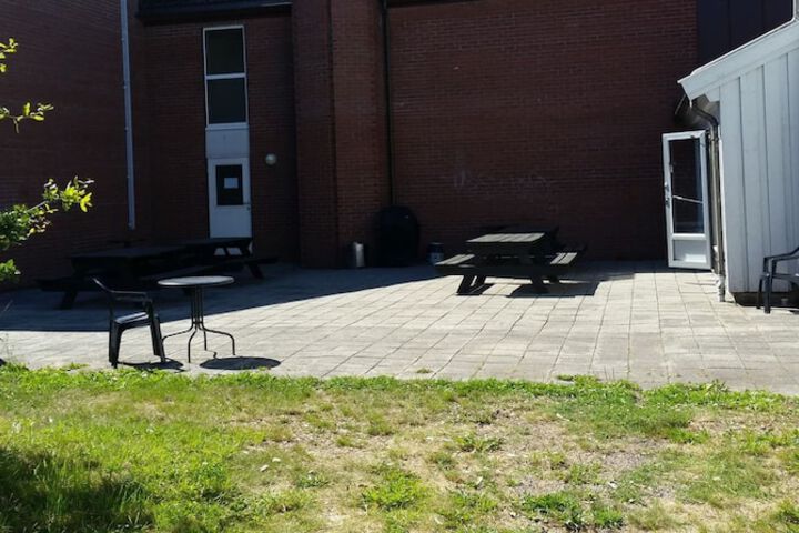 Property Grounds 27 of 32