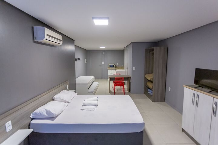 Room 4 of 36