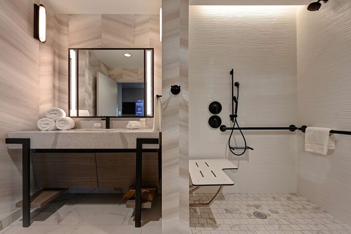 Bathroom shower