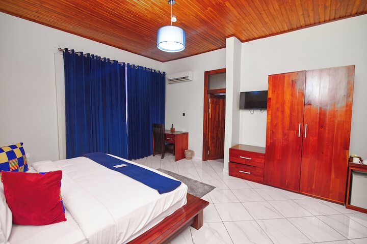 Room 22 of 49