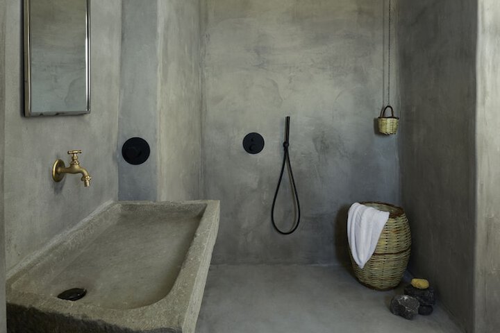 Room 15 of 25