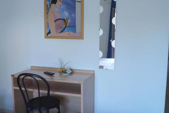 Room 20 of 40