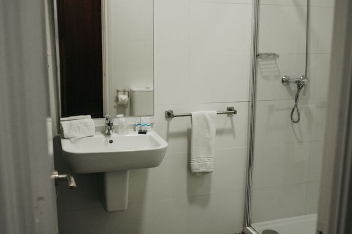 Room 49 of 89