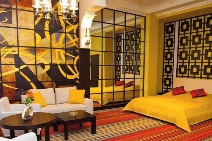 Room 5 of 44