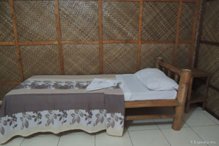 Room 18 of 39