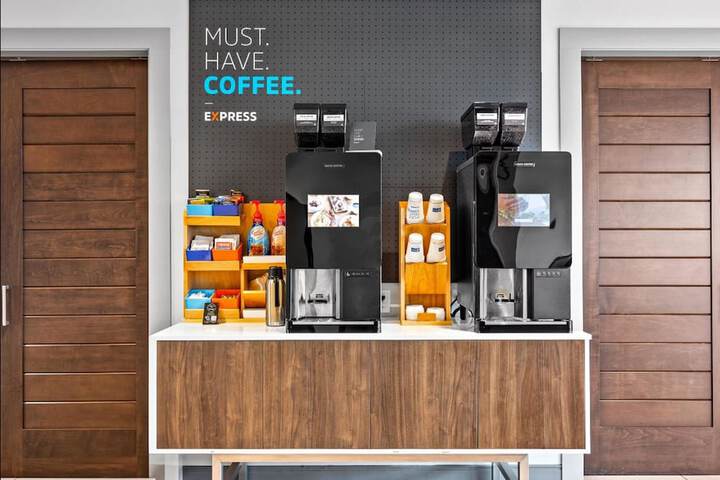 Breakfast/Coffee Service 56 of 67