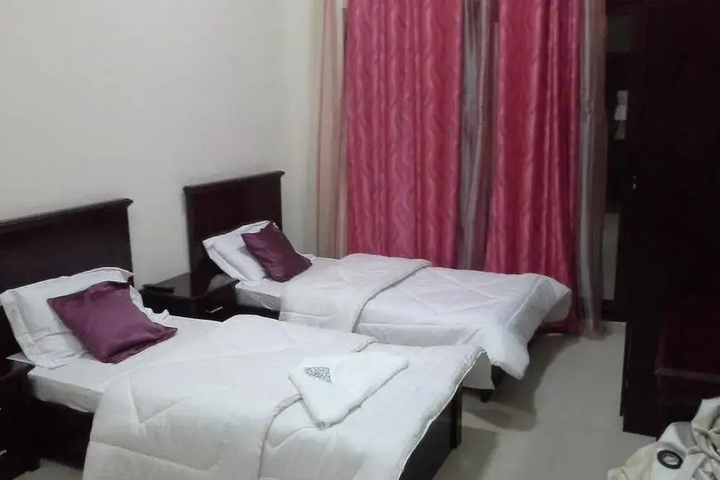 Room 6 of 6