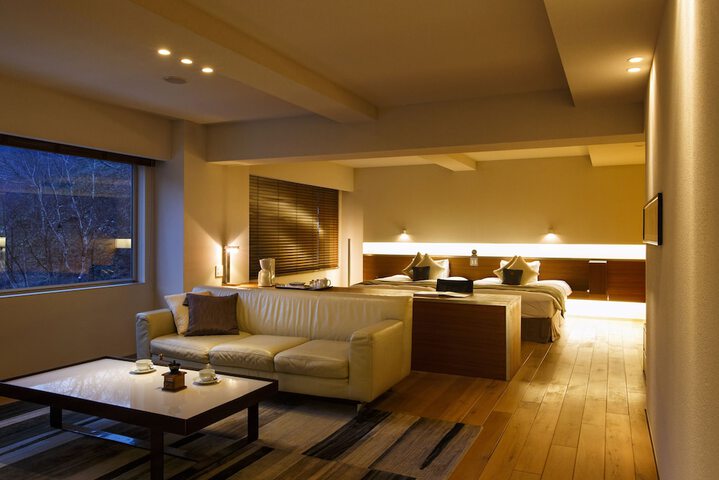 Room 15 of 62