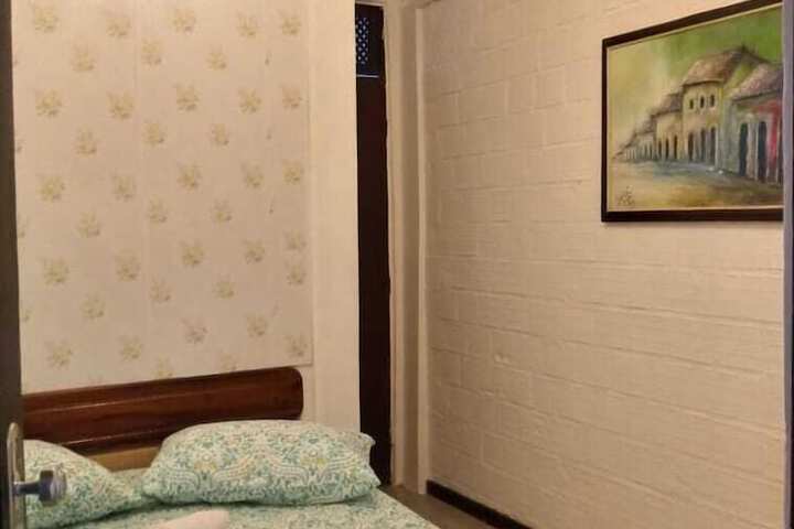Room 22 of 26