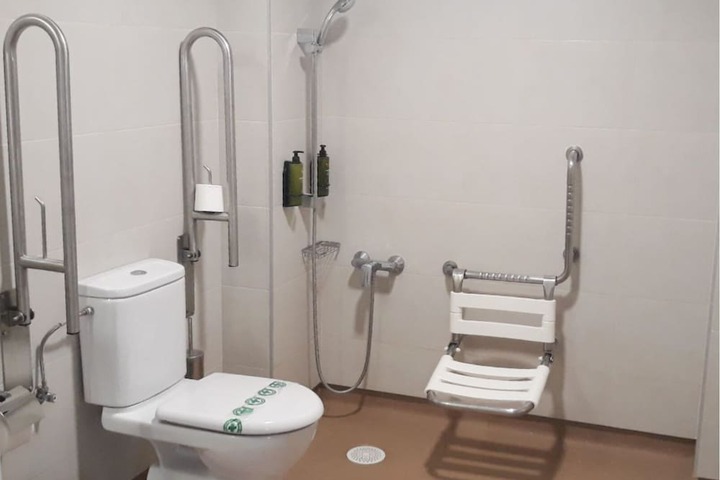 Room 65 of 90