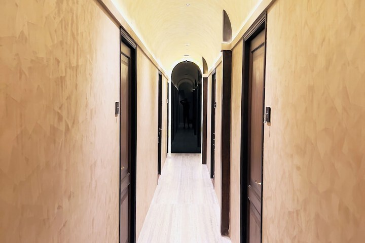 Hotel Interior 4 of 58