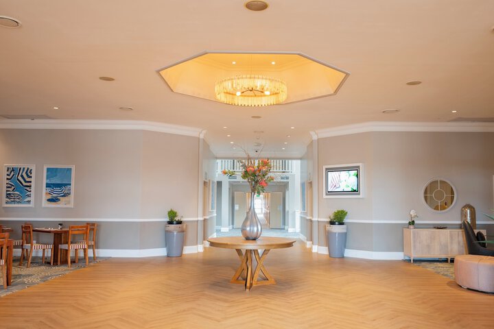 Hotel Interior 4 of 75