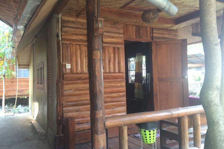 Room 5 of 20