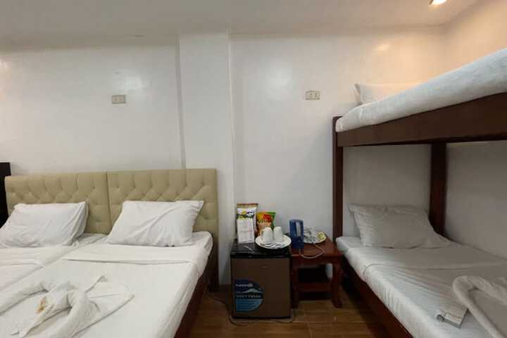 Room 20 of 63