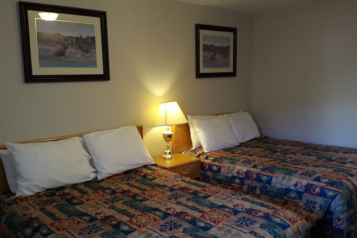 Room 26 of 65