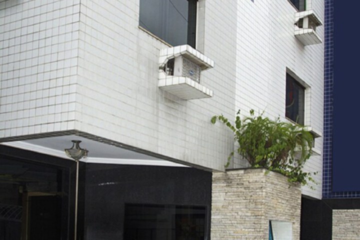 Hotel 27 of 27