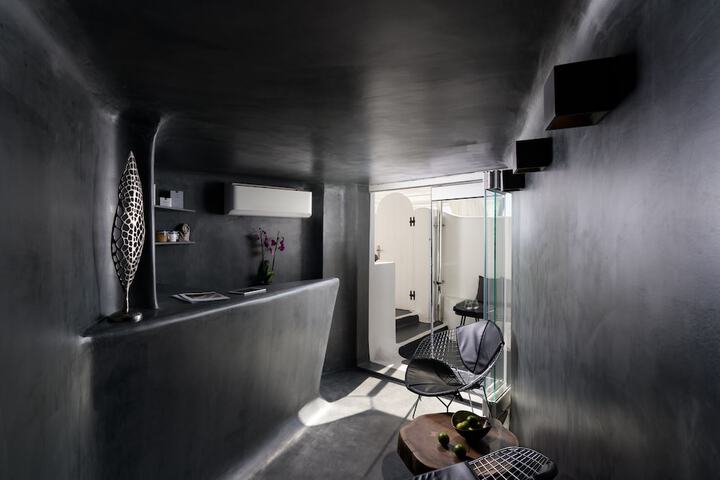 Hotel Interior 154 of 174