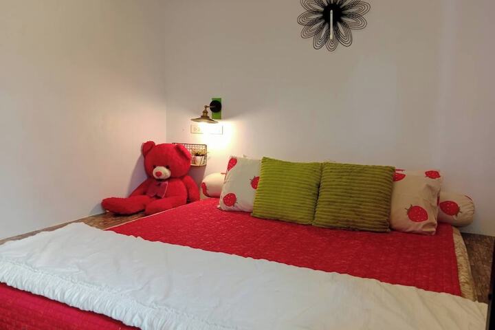 Room 9 of 55