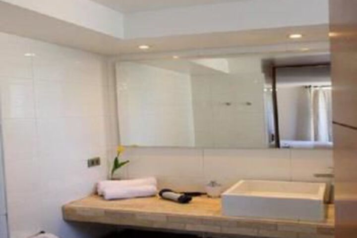 Bath Photo