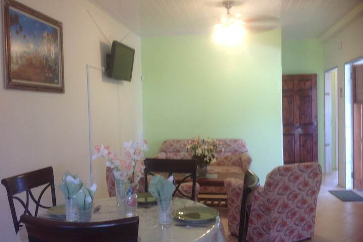 Room 10 of 27