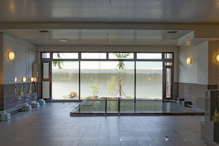 Public bath