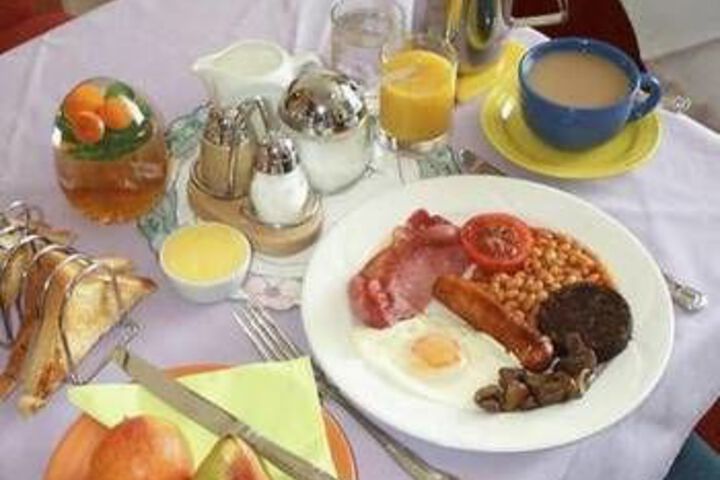 Breakfast/Coffee Service 7 of 35