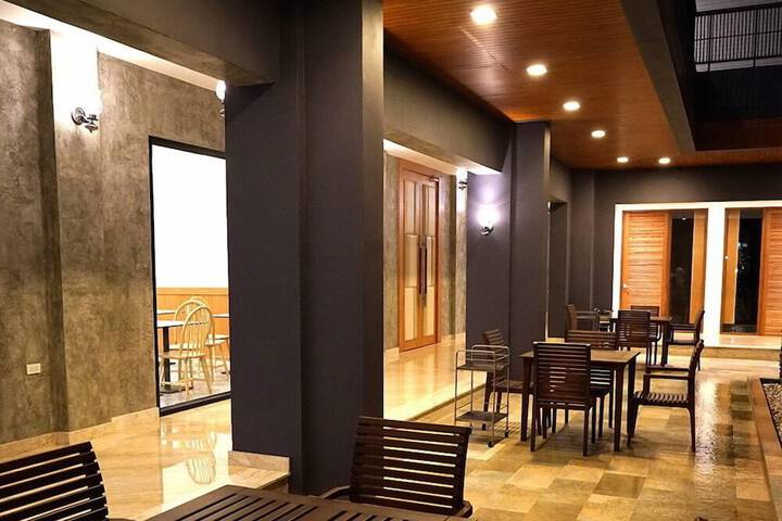 Hotel Interior 8 of 146