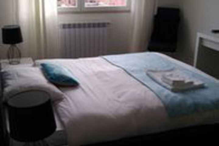 Room 22 of 27