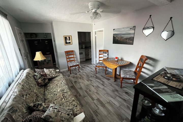 Room 20 of 37