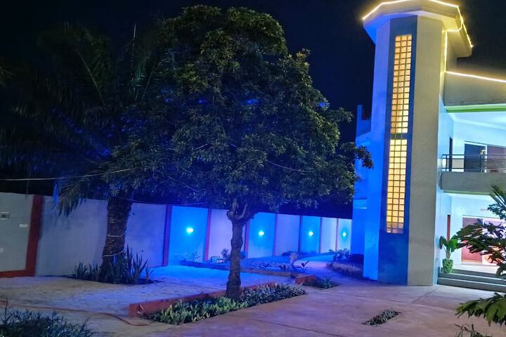 Hotel 15 of 16