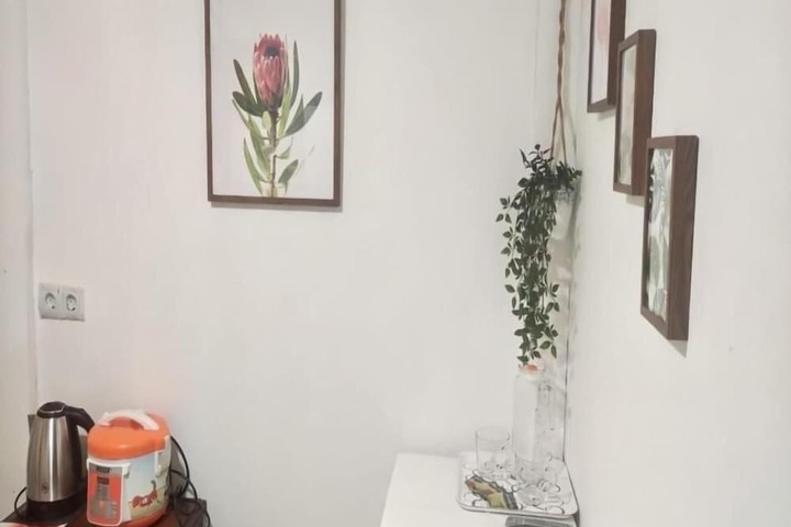 Room 14 of 33